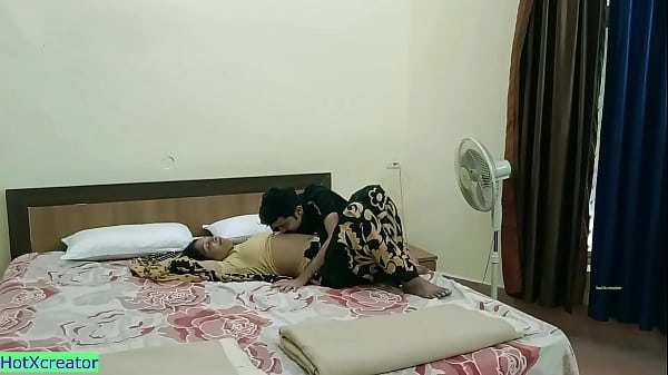 Indian hot bhabhi amazing XXX sex for 500 Rupee!! Hindi sex